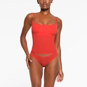 NWT SKIMS Fits Everybody Cami in POPPY sz M - RARE